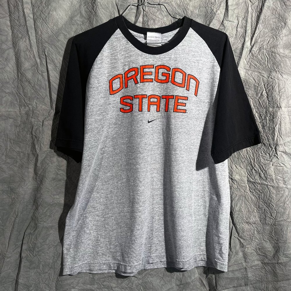 NIKE MENS Size L Oregon State Short Sleeve Ringer Tee